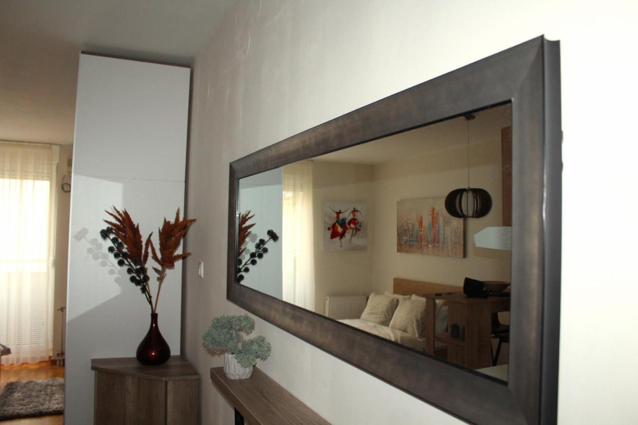 Downtown Apartment Novi Sad Exterior foto